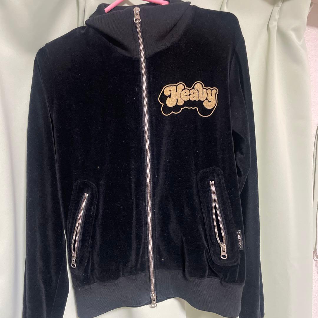 ヒステリックグラマーのジップパーカー