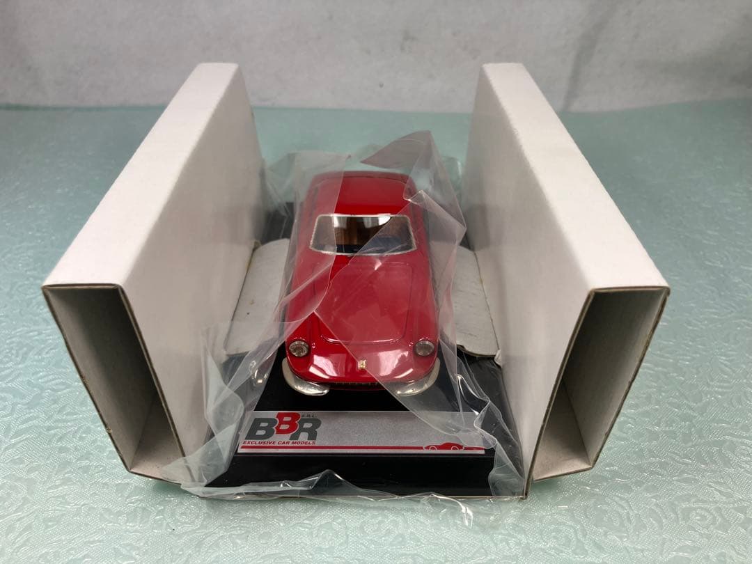 BBR フェラーリ330GTC ストリート　1966年　レッド