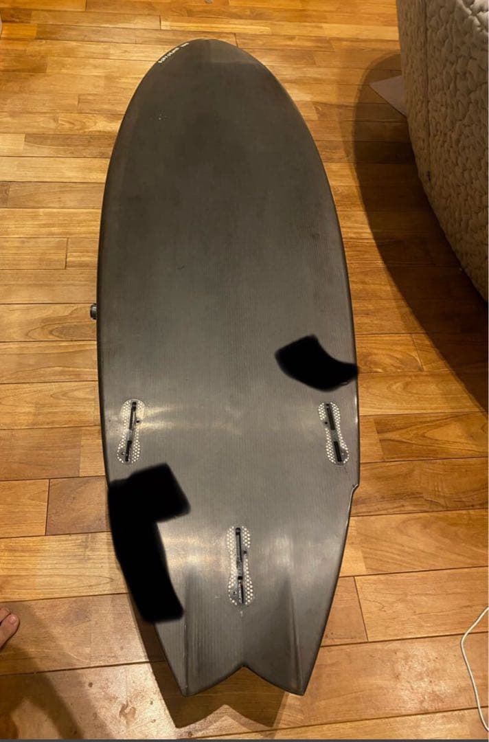 【美品】フルカーボン　サーフボードJapanシェイプ　シャープアイ　JS