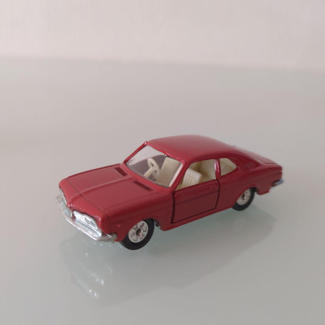 【美品】黒箱トミカ HONDA 1300 クーペ9 色指定箱