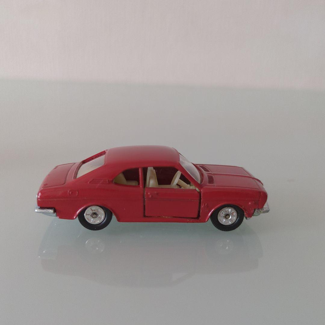 【美品】黒箱トミカ HONDA 1300 クーペ9 色指定箱