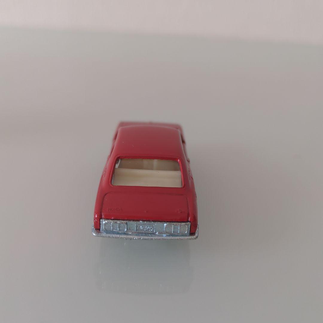 【美品】黒箱トミカ HONDA 1300 クーペ9 色指定箱