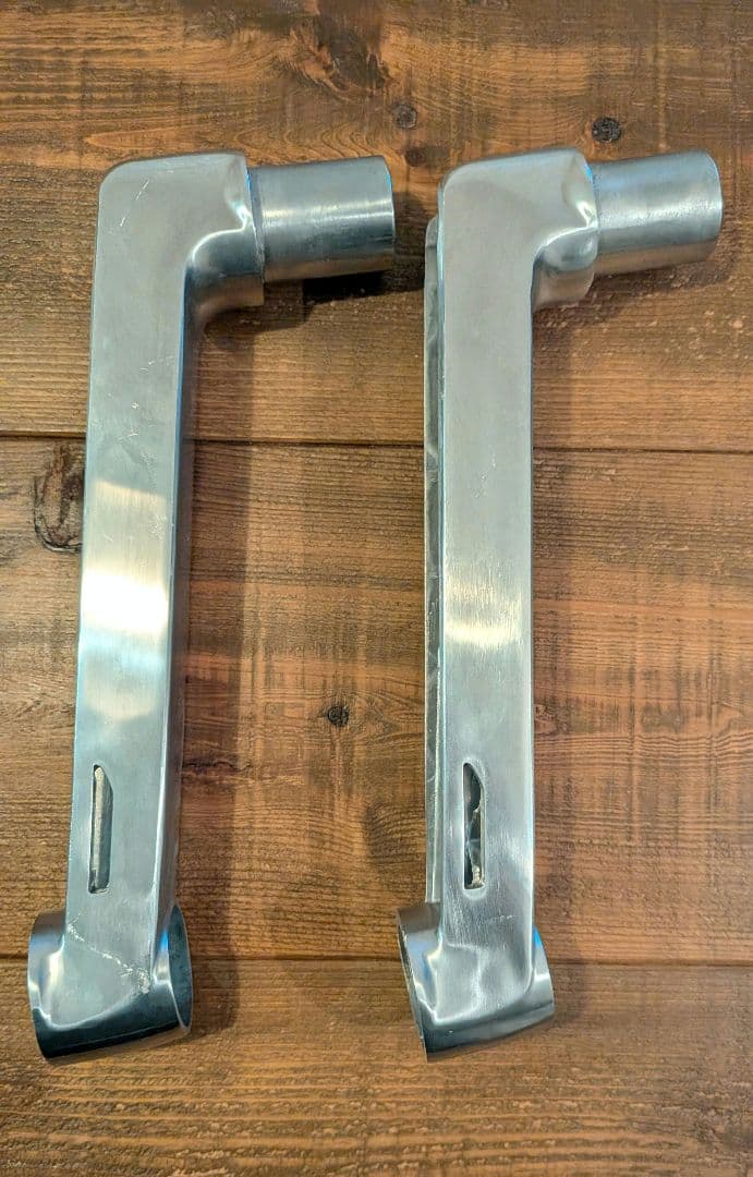 ERGOTRON LXデュアル デスク マウント アーム スタッキング①