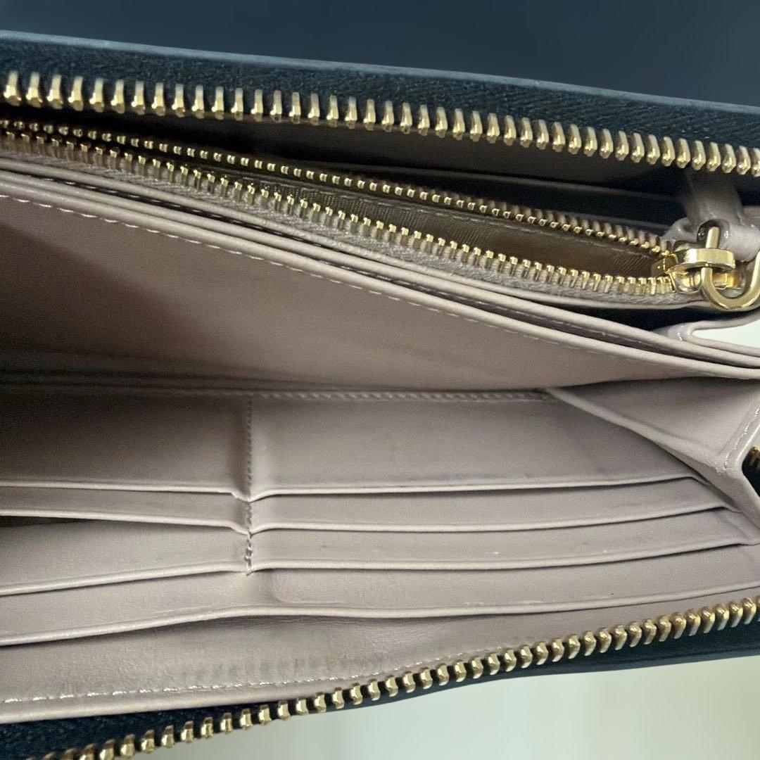 PRADA ブラックリボン長財布