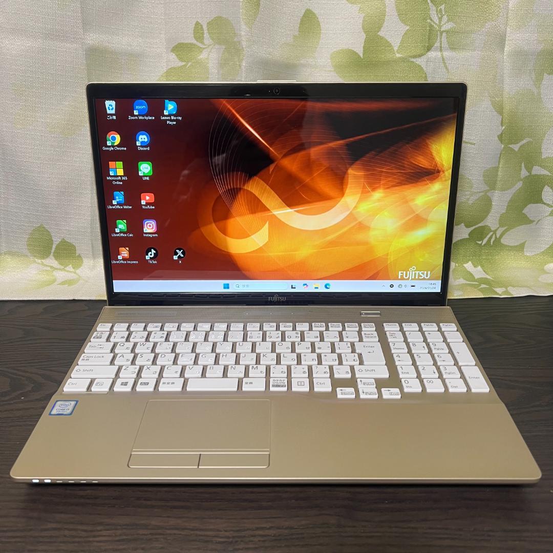 綺麗なゴールド✨富士通 LIFEBOOK☆SSD256GB☆メモリ8GB☆i3