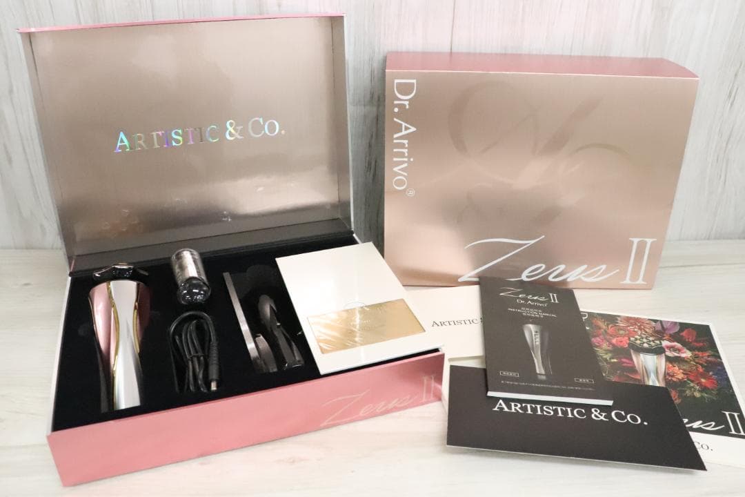 ■Dr.Arrivo Zeus II アテナローズ 美顔器 EMS