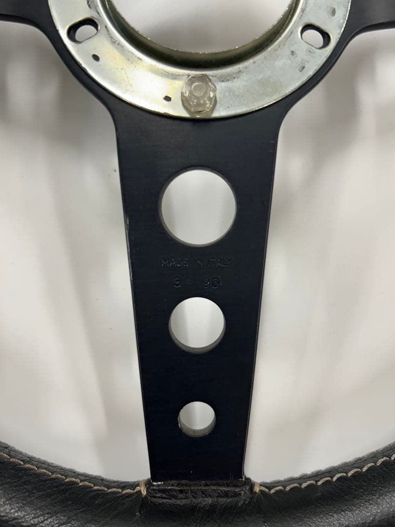 美品MOMO Prototipo ステアリング 35パイ　希少　90年代