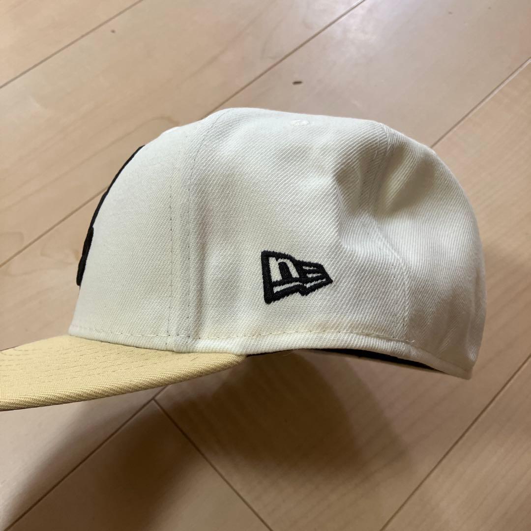 ニューエラ　インディアンズ　チャンピオン記念　オフホワイト帽子