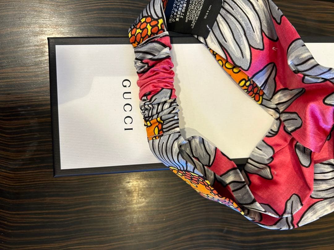 GUCCI ヘアターバン