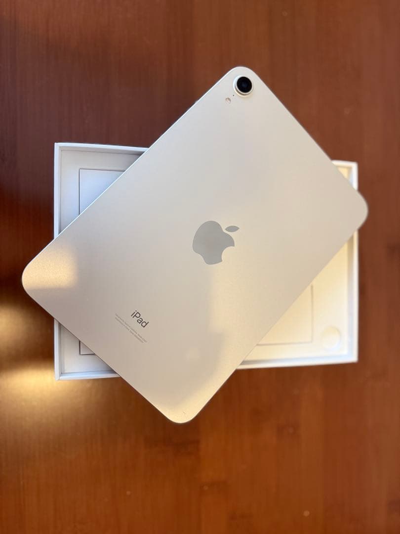 iPad mini 第6世代 64GB スターライト 【iOS15.0】