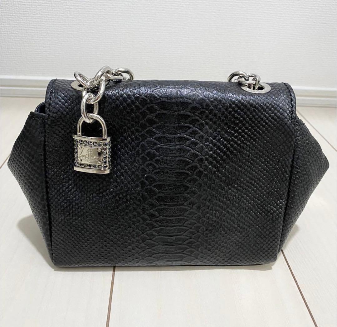 ヴィヴィアンウエストウッド　パドロック南京錠　牛革バッグ　新品　日本製