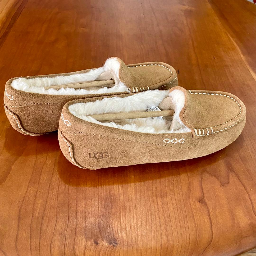 新品未使用UGG アンスレー チェスナット　モカシン スエード 25センチUS8