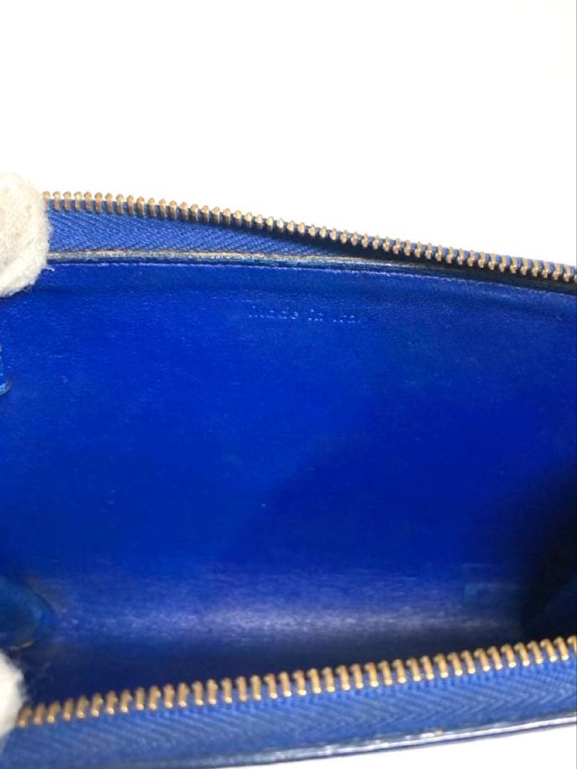 セリーヌ　レザー　キーリング付き　L字ファスナー ケース　財布　ブルー系