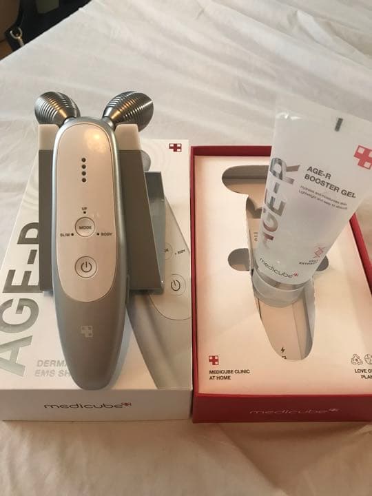 AGE-R 美顔器 メディキューブ ems