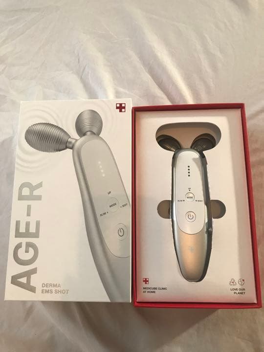 AGE-R 美顔器 メディキューブ ems