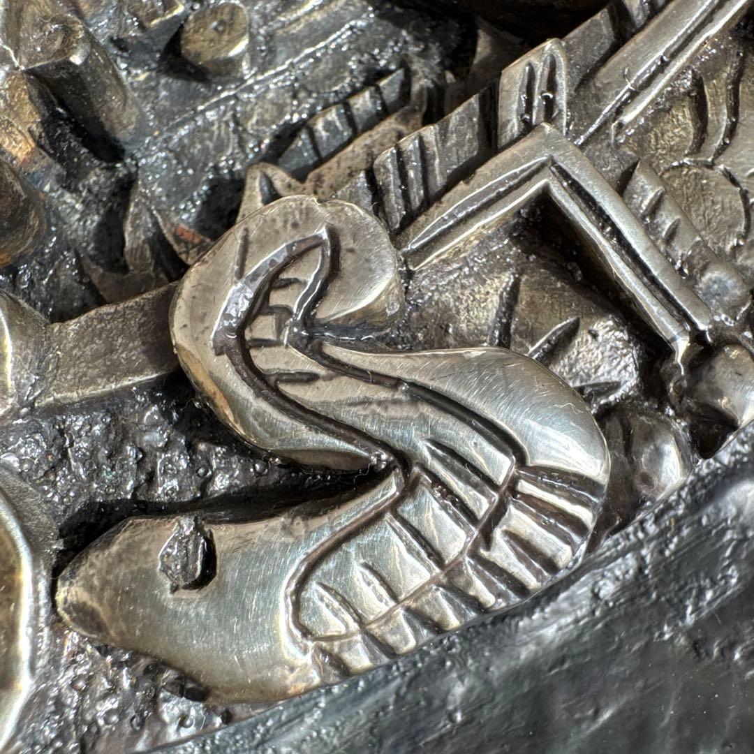 アステカ 太陽の石 アステカの暦石プレートメキシコカレンダー 金属製 レリーフ