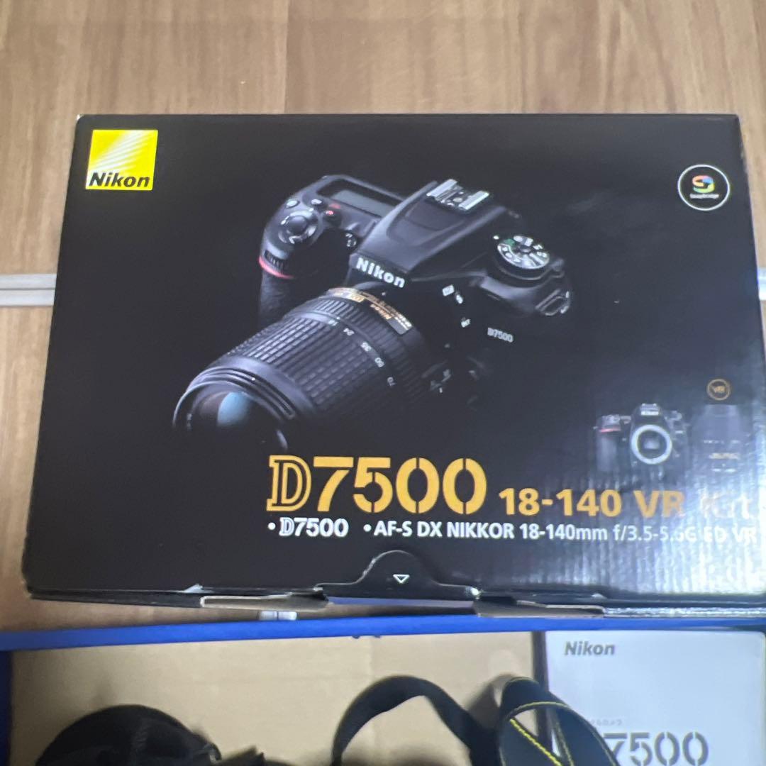 Nikon D7500 デジタルカメラ 本体とレンズ2本付き