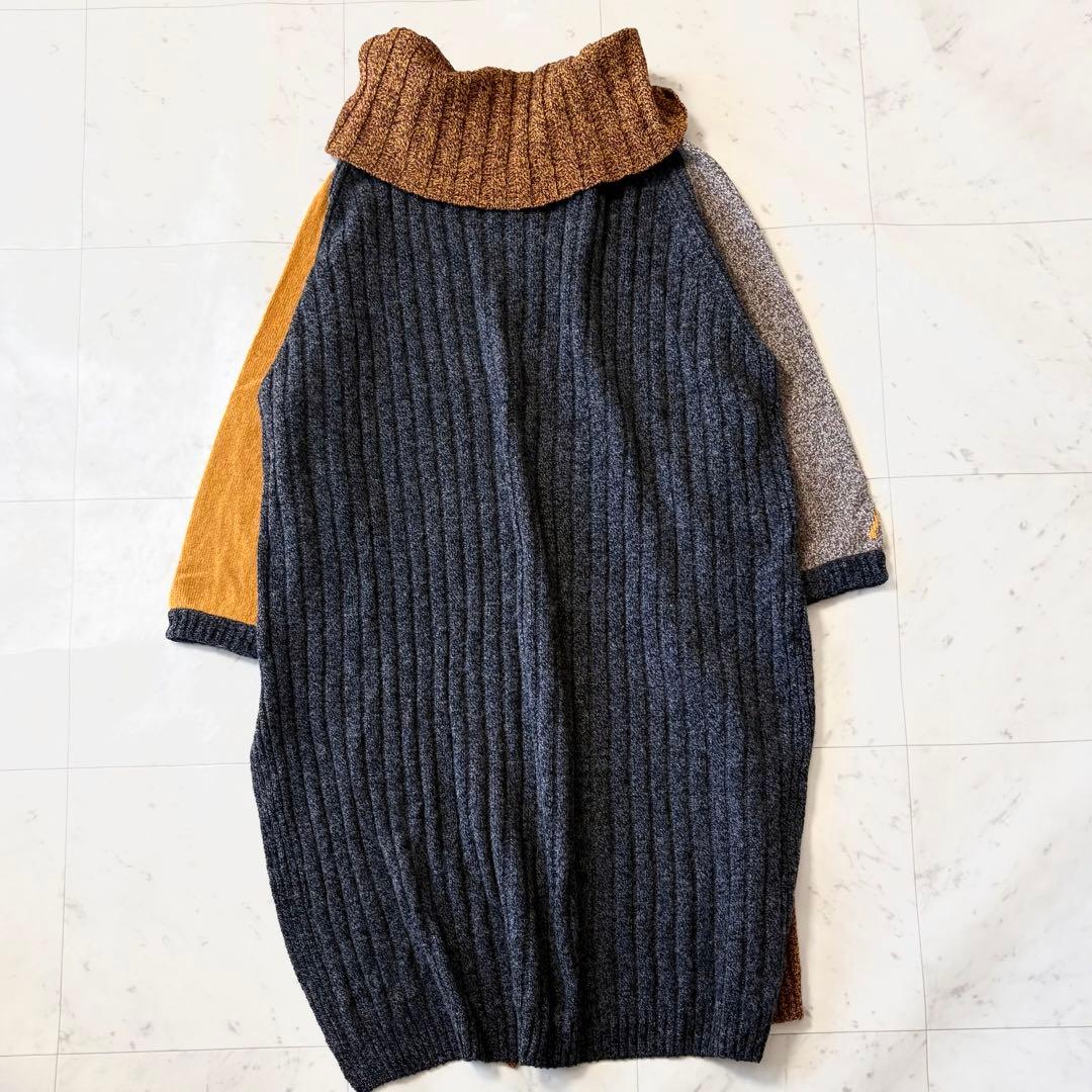 未使用級 β ベータ ゆったり ニットワンピース バイカラー 体系カバー B刺繍