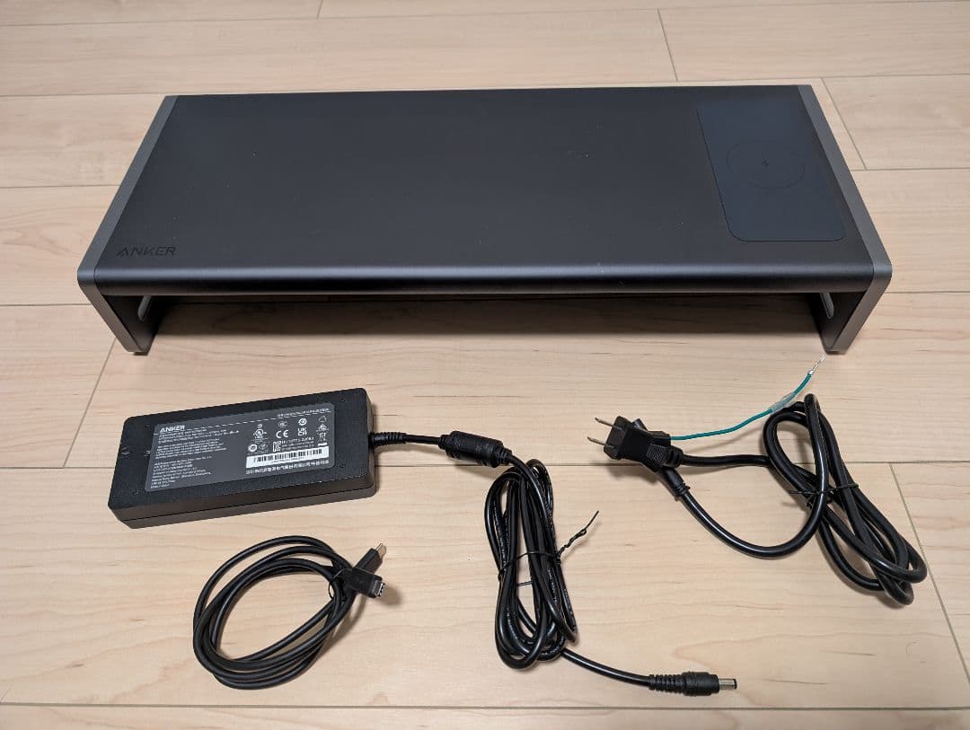 Anker 675 USB-C 12-in-1 ドッキングステーション