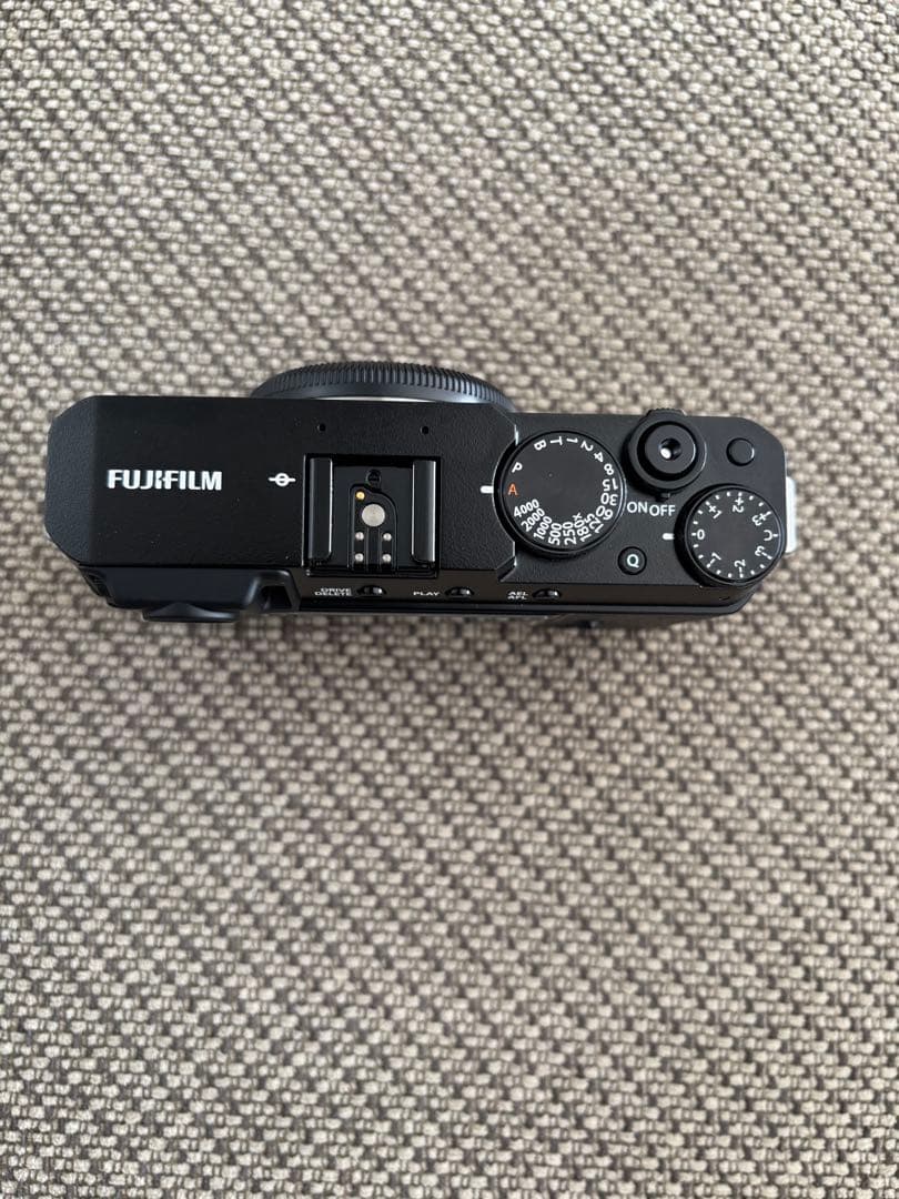 FUJIFILM X-E4 ブラック 本体 シャッター数429の超美品