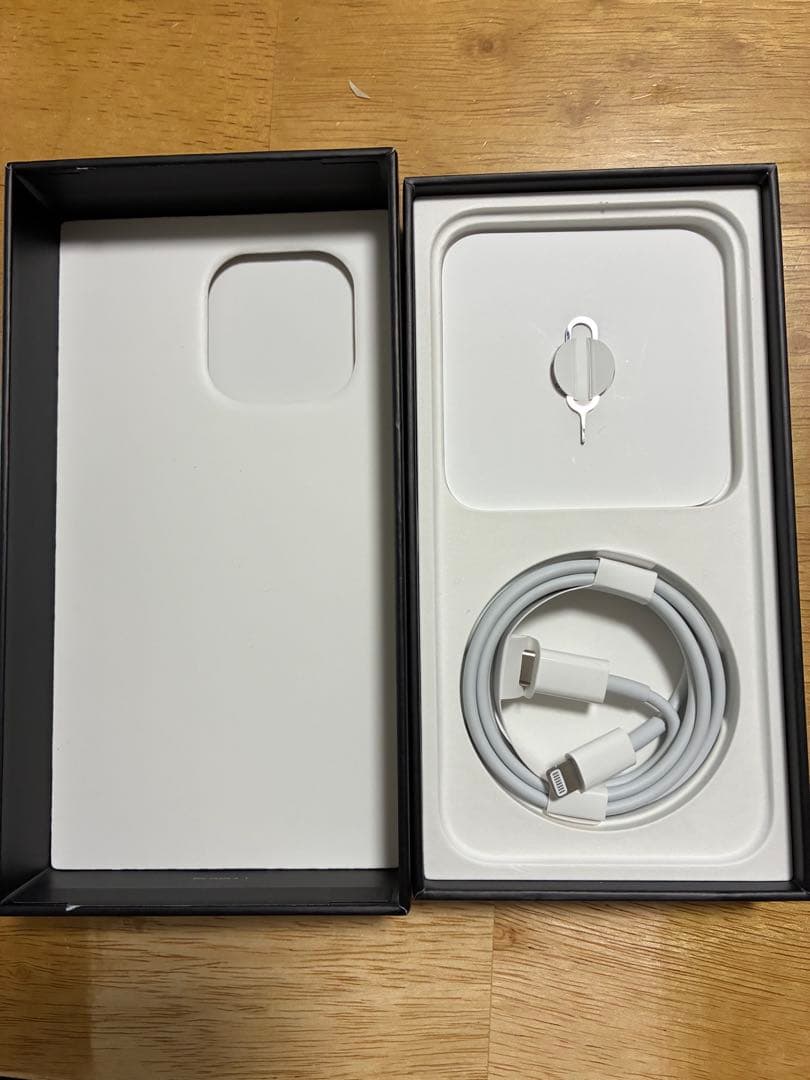 Apple iPhone 13 Pro 本体 ミッドナイトグリーン　512GB