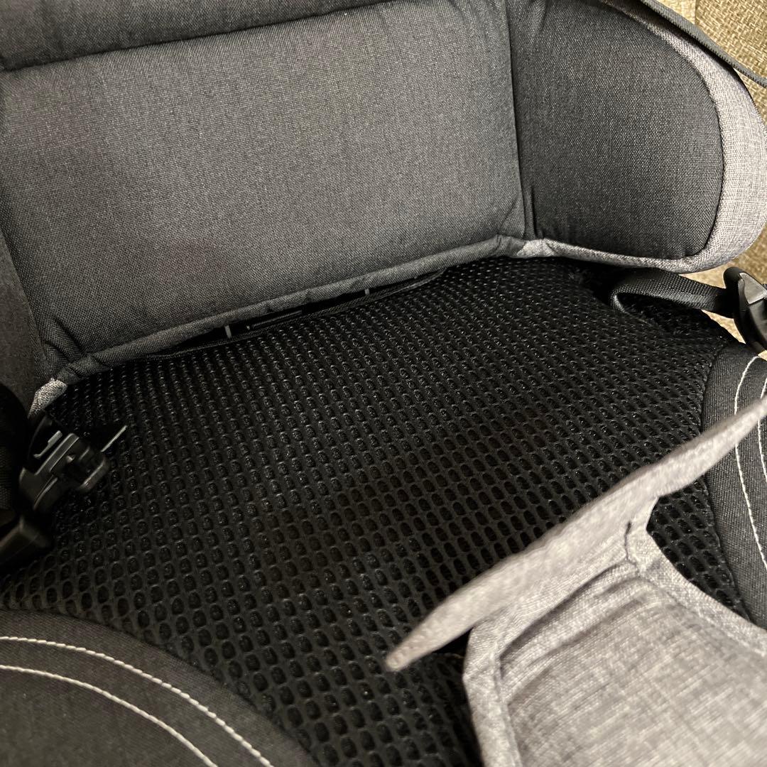 トラベルベストEVO チャイルドシート グレー