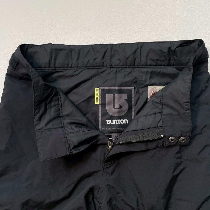 【ZAIA】BURTON　 レディース スノーボードウェア 上下セット