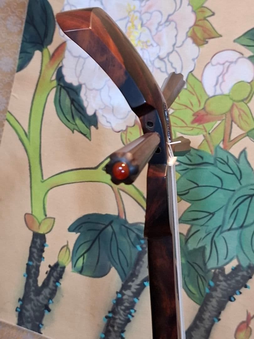 真壁型三線　八重山黒木四つ割り　ウジラミ 虎木入り　本皮1枚張り