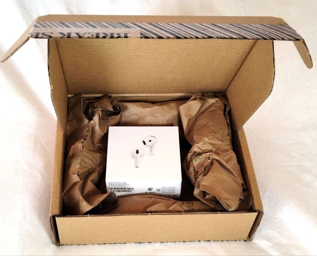 •アップル/AirPod4アクティブノイズキャンセリング新品未開封