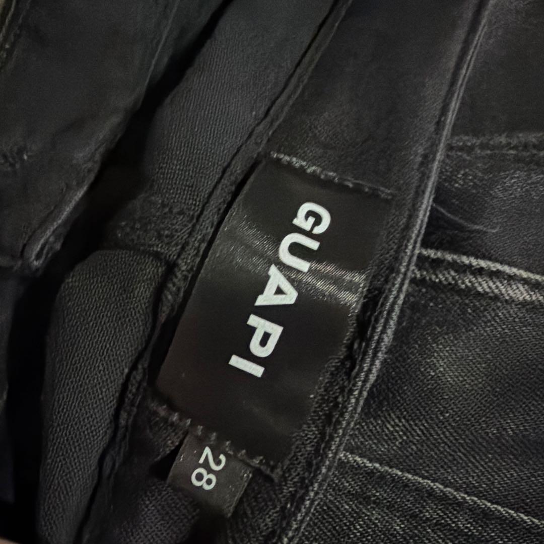 GUAPI ブラックブーツカットデニム