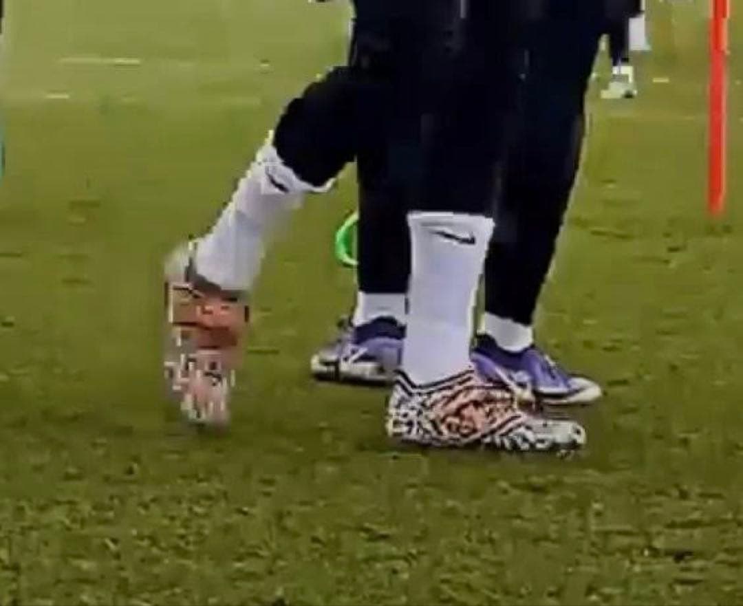 ネイマール着用モデル 限定モデル フューチャーZ1.3 26cm