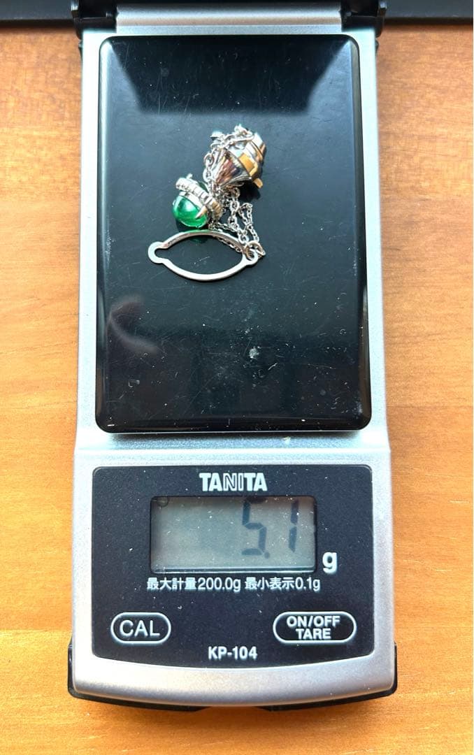 N1737 エメラルド ピンブローチ カフス 1.26ct プラチナ pt900