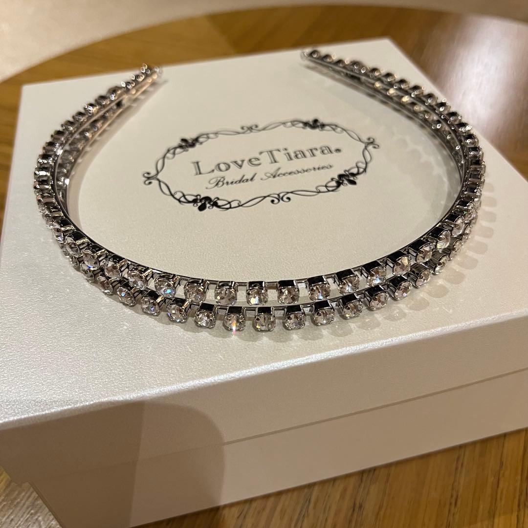 【美品】Love Tiara クリスタルカチューシャ　イヤリング