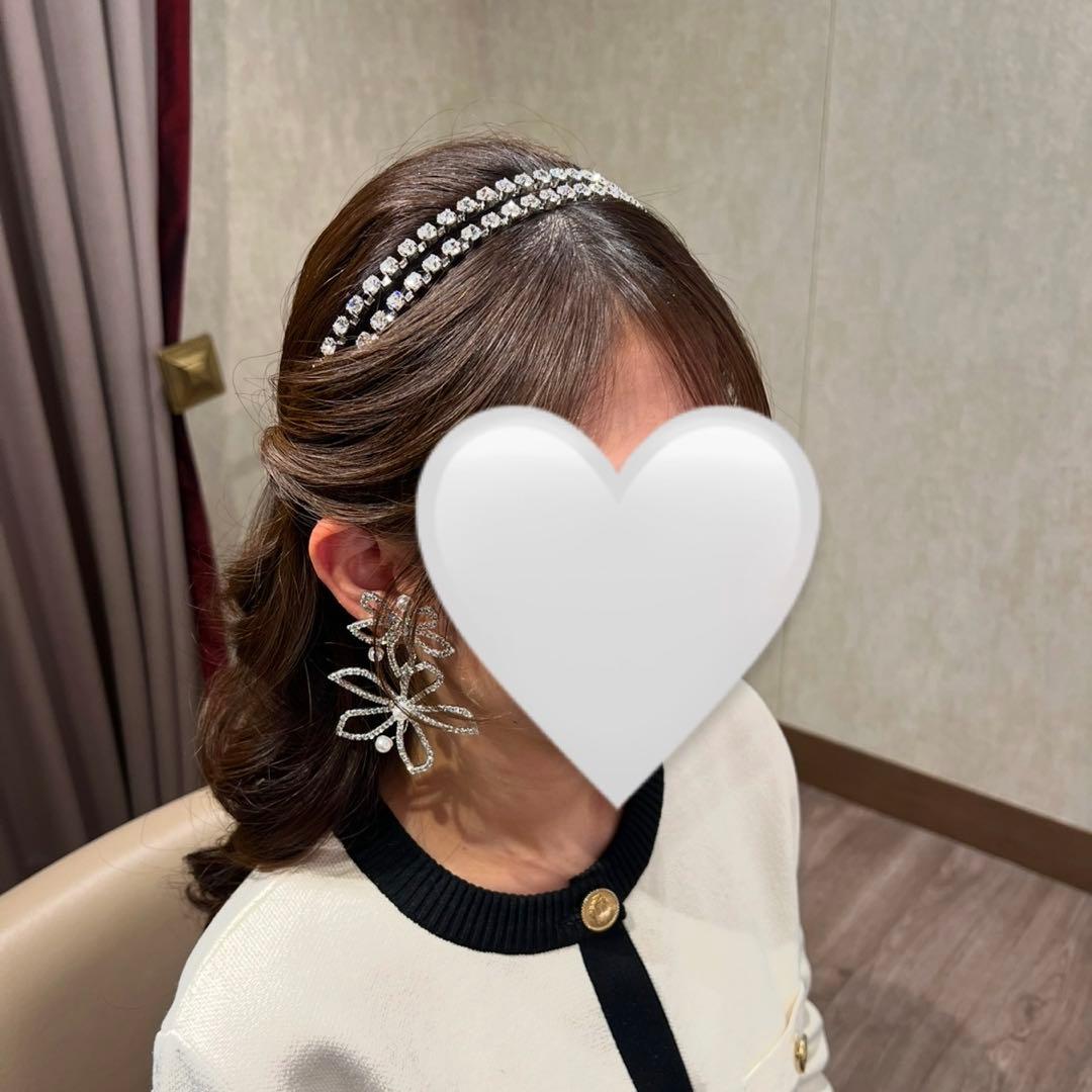 【美品】Love Tiara クリスタルカチューシャ　イヤリング