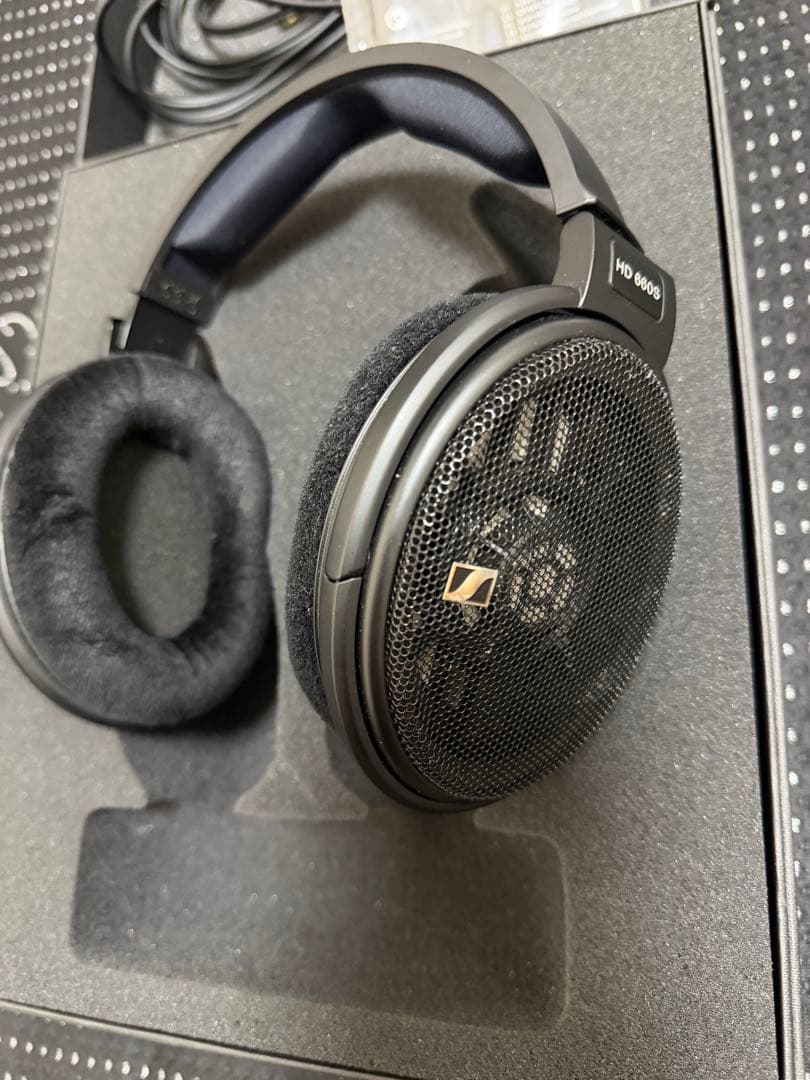 ヘッドホン Sennheiser HD 660S