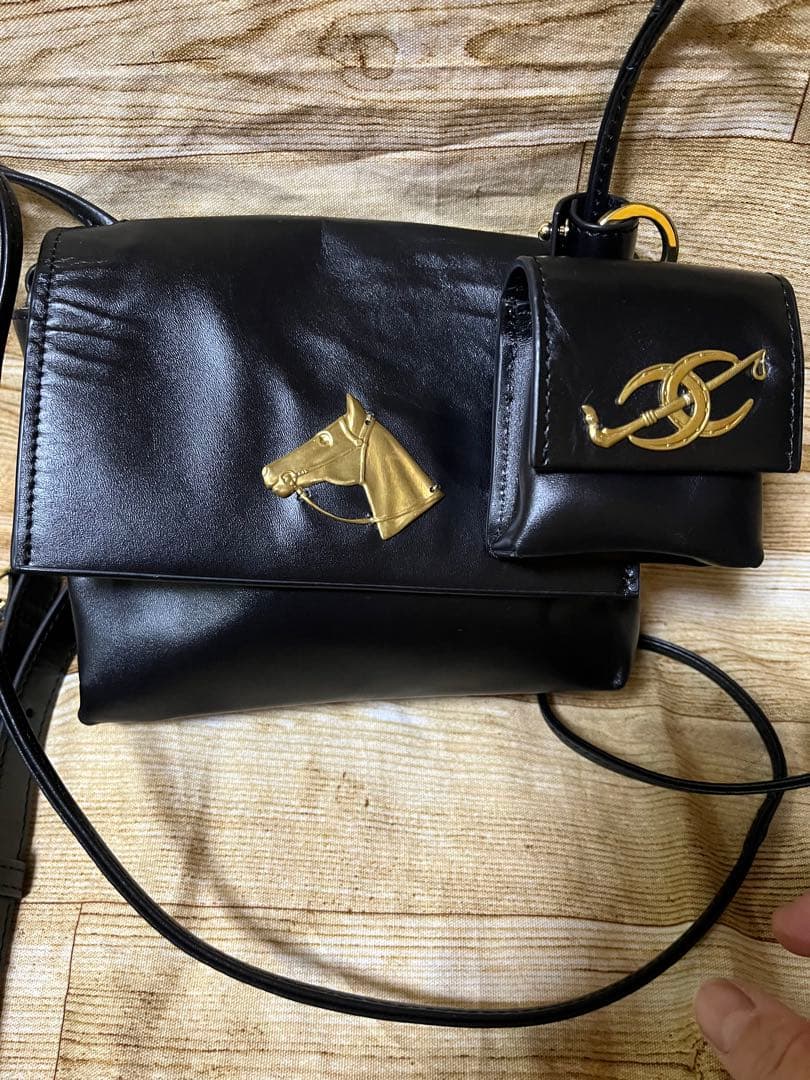 正規ブルックリンear総レザーL43cm2way美品＋BOX型斜め 両チャーム付