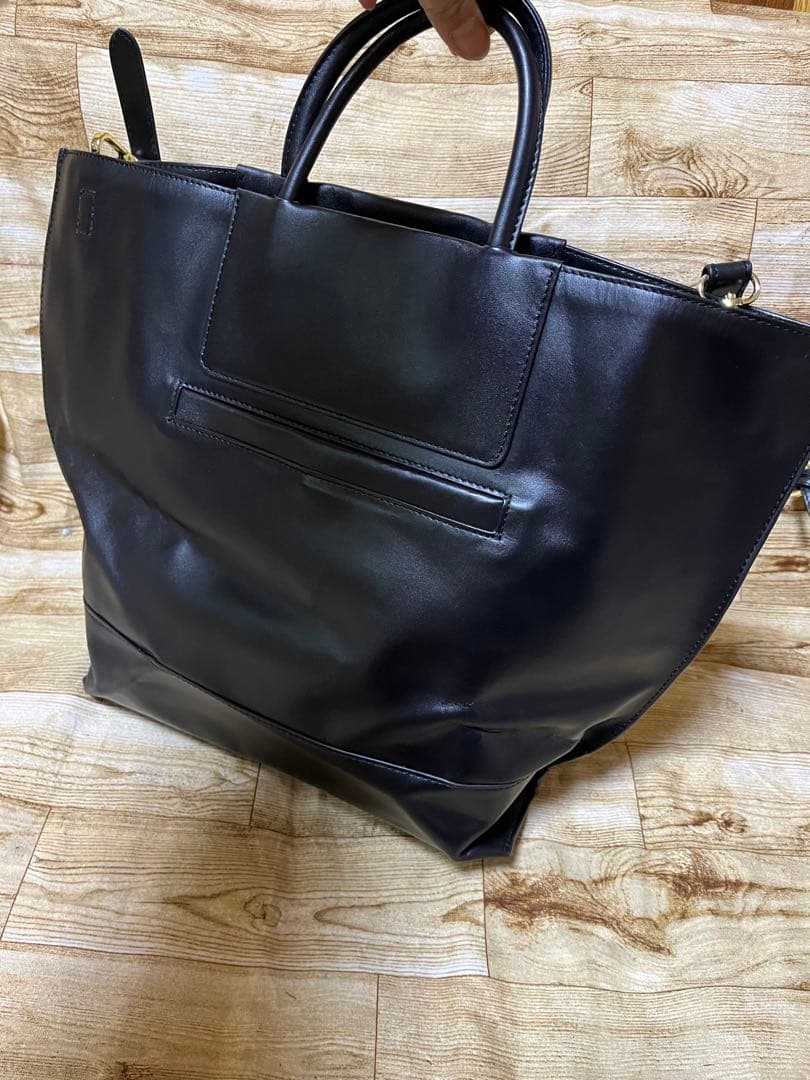 正規ブルックリンear総レザーL43cm2way美品＋BOX型斜め 両チャーム付