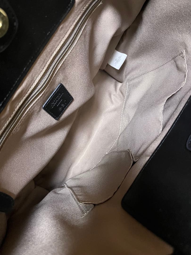 正規ブルックリンear総レザーL43cm2way美品＋BOX型斜め 両チャーム付