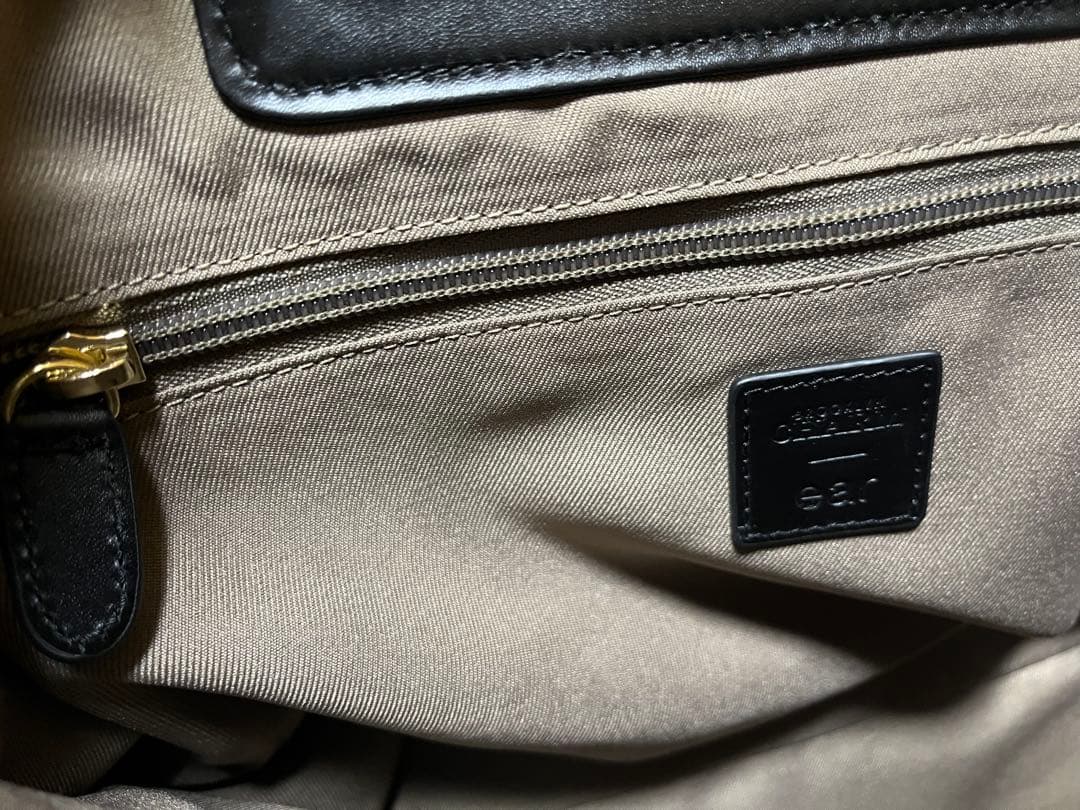 正規ブルックリンear総レザーL43cm2way美品＋BOX型斜め 両チャーム付