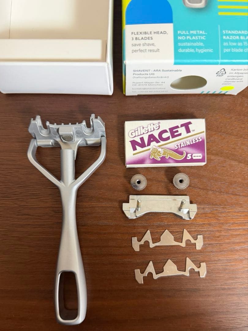 SHAVENT サスティナブル首振り3枚刃シェーバー ドイツ製　剃刀