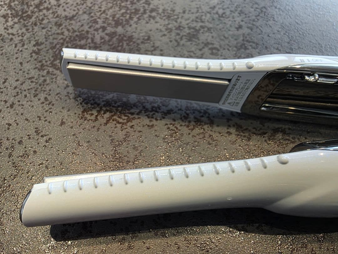 ReFa リファ　フィンガーアイロンST ホワイト