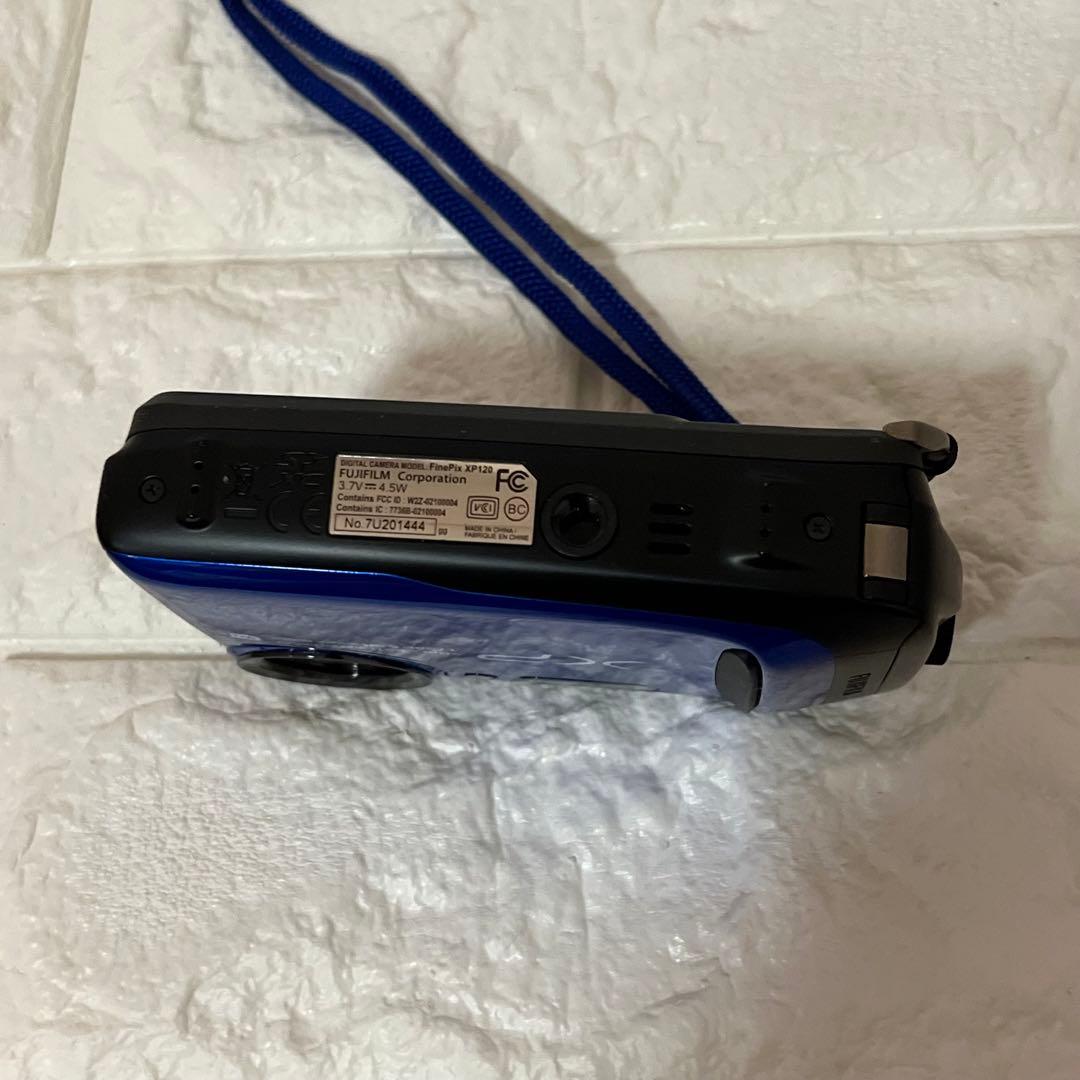 【未使用に近い】FUJIFILM FinePix XP120 防水／防塵対応