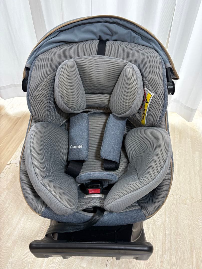 Combi クルムーヴ スマート ISOFIX シリーズ