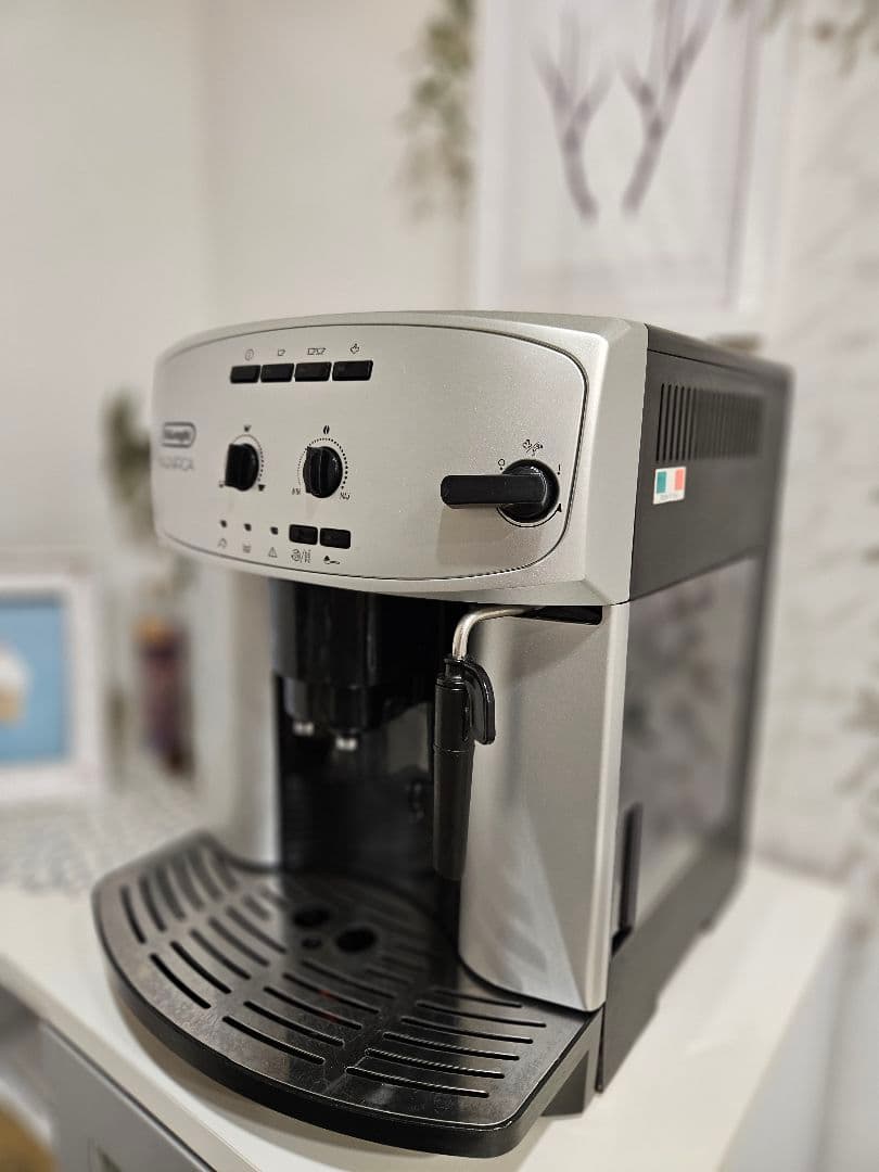 期間限定値下【動作確認済　Oリング新品】デロンギ　業務用　マグニフィカ　０２