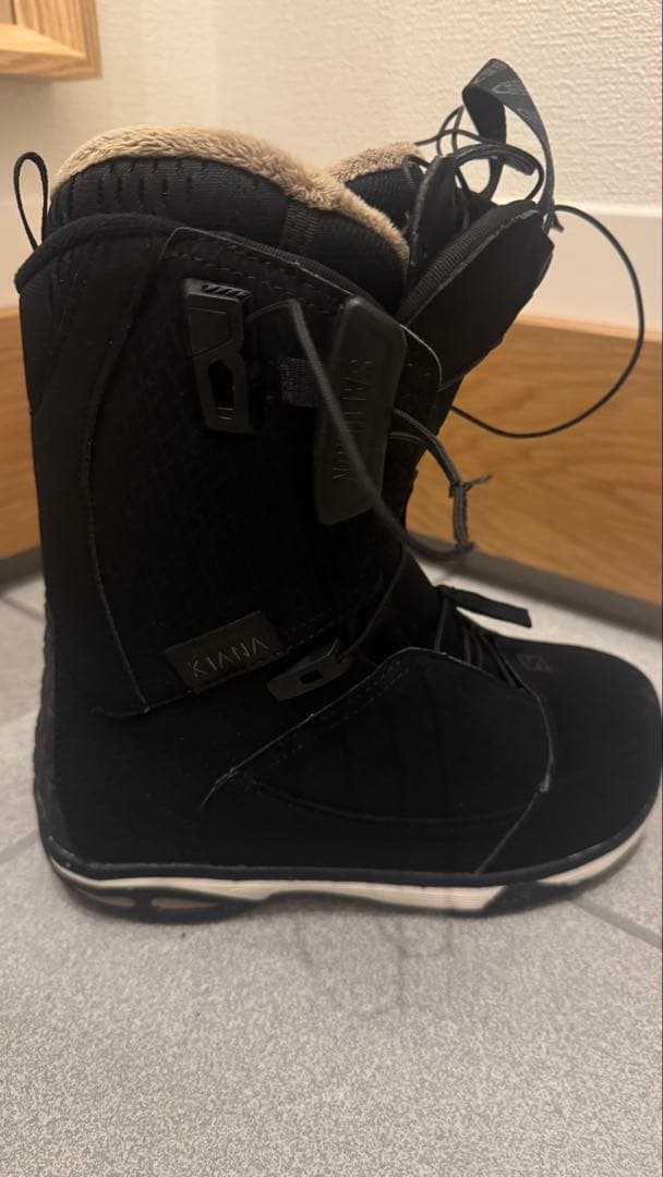 Salomon スノーボードブーツ 黒