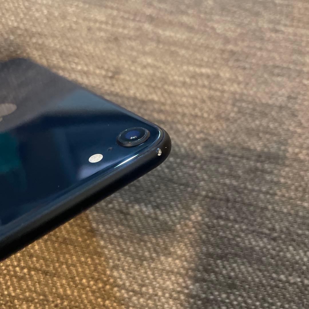 Apple iPhone SE ブラック　SMフリー 64GB