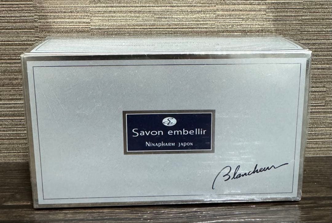 ニナファームジャポンSavon embellir 洗顔石鹸150g