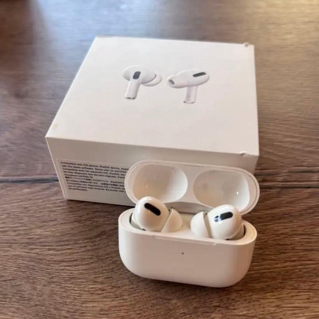 AirPods Pro 本体 充電ケース付き　ジャンク品