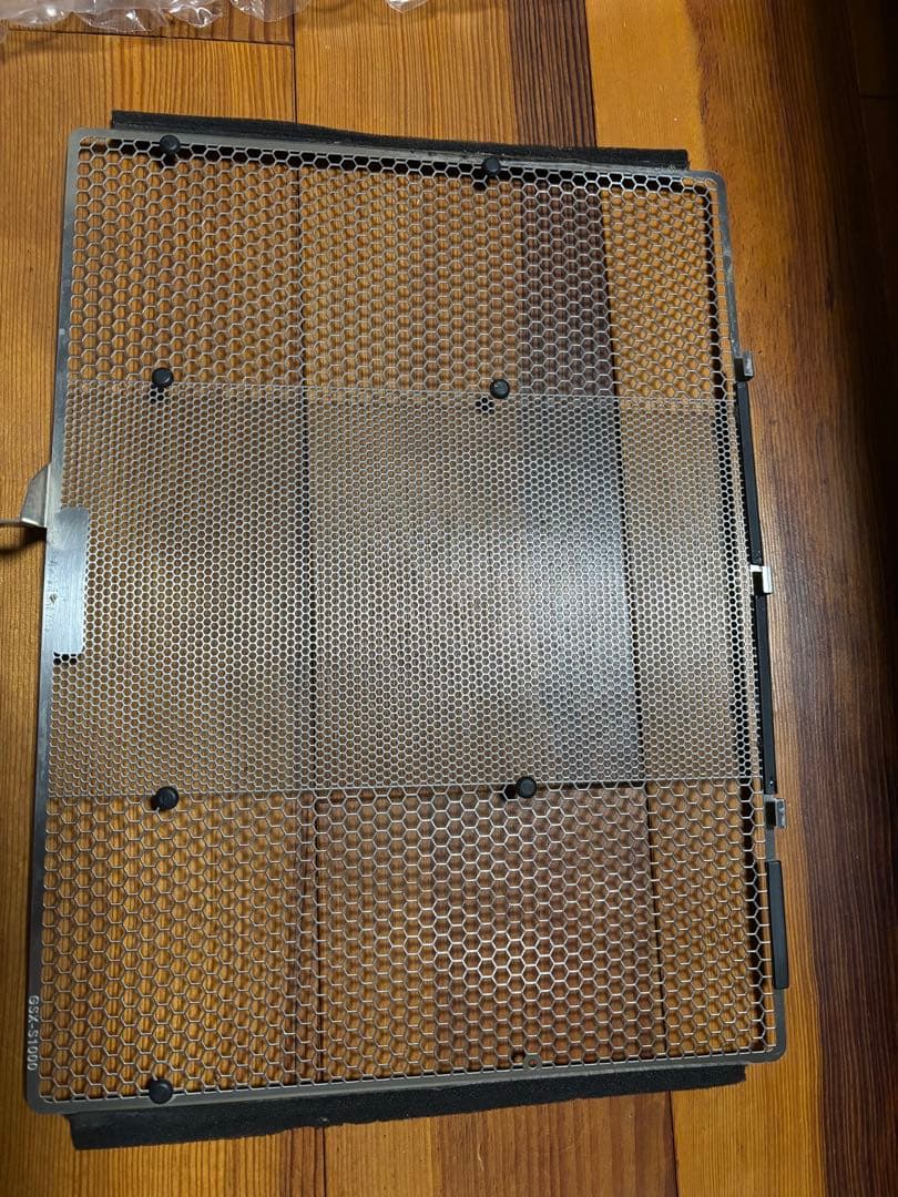 エッジングファクトリー　ラジエターガード　KATANA/GSX-S1000