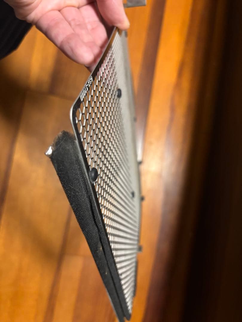 エッジングファクトリー　ラジエターガード　KATANA/GSX-S1000